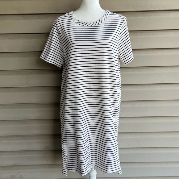 •Buffalo David Bitton• Short Sleeve Striped Knit Dress - Size Large - Picture 1 of 9